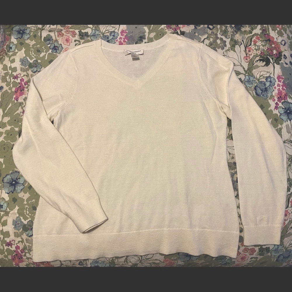 v neck sweater